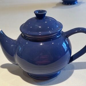 Emile Henry Teapot (Periwinkle Blue)